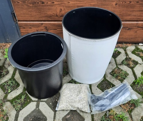 Donica z nawadnianiem, wyjmowanym wkładem biała 39 cm skóra