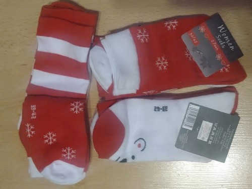 Skarpetki 2 pary 39-42 biało/czerwone świąteczne